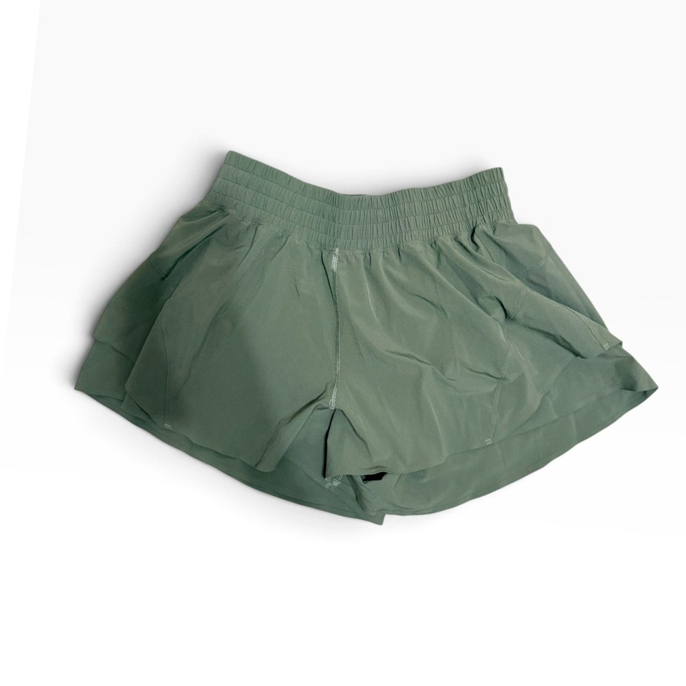 lululemon Shake It Out High-Rise Running Short 2.5" Green Athletic Medium
